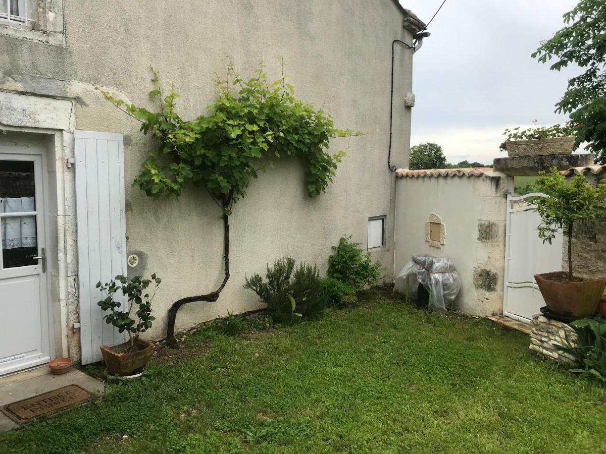 La Maison De Josephine Montignac-Charente Buitenkant foto